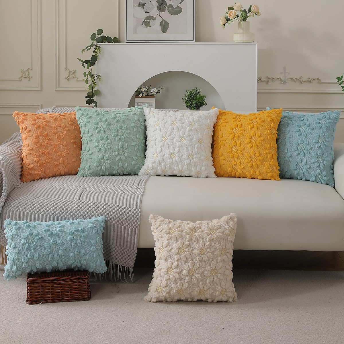 DFXSZ Spring Summer Pillow Covers 18x18 inch Set of 2 Farmhouse Decor Yellow Flower Heart Sunflower Beige Soft Plush Faux Fur Jacquard Throw Pillows for Sofa Holiday Spring Home Decor PTK024E18