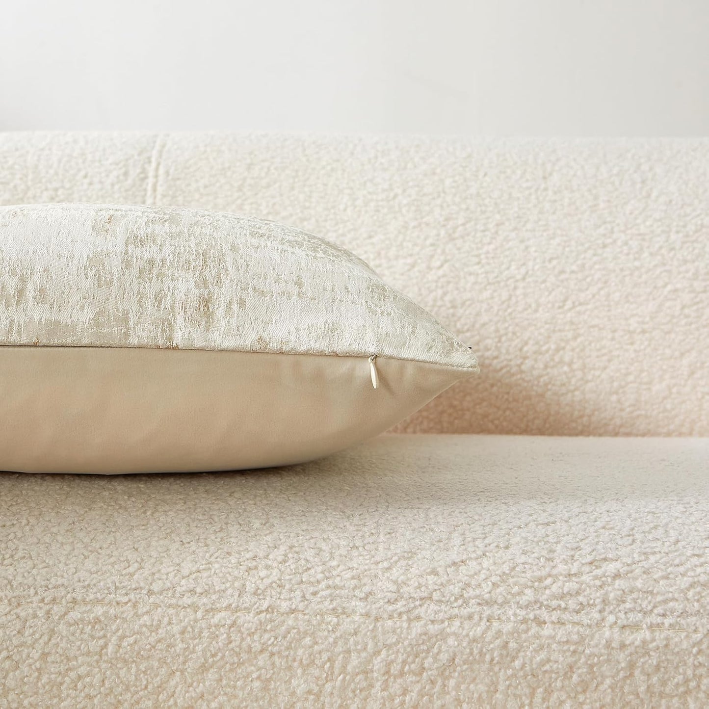 THE-TINOART Beige & Gold Accent Pillow Cover 18x18 - Gold Embroidery & Splashed Jacquard Design, Reversible Luxury Throw Pillow Cover with Velvet Backing for Couch, Bed, Chair