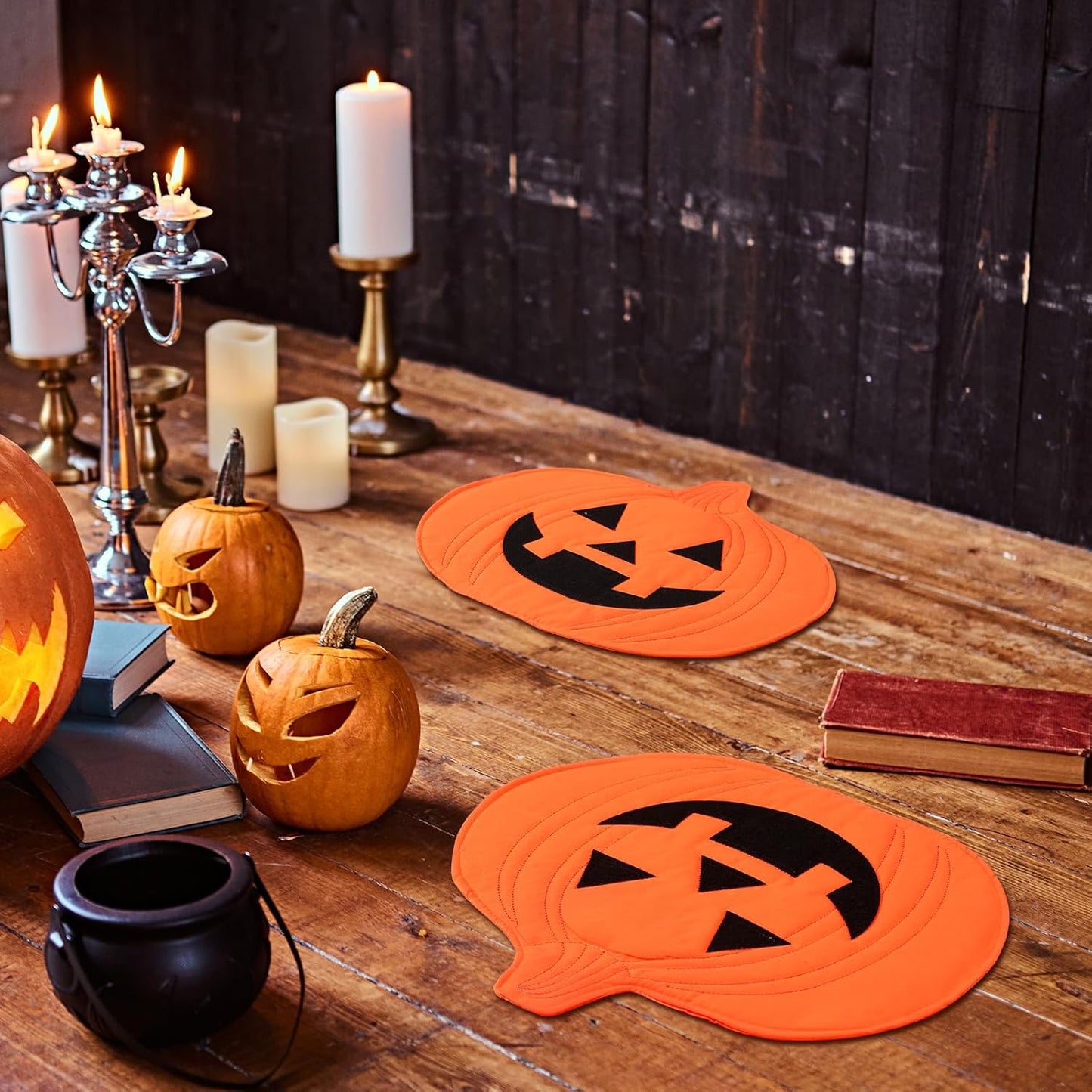 4 Pcs Halloween Pumpkin Placemats Jack O Pumpkin Shaped Heat-Resistant Table Mats 13 x 14 Fall Autumn Harvest Table Decoration for Thanksgiving Holiday Festival Kitchen Dinner Party Decor