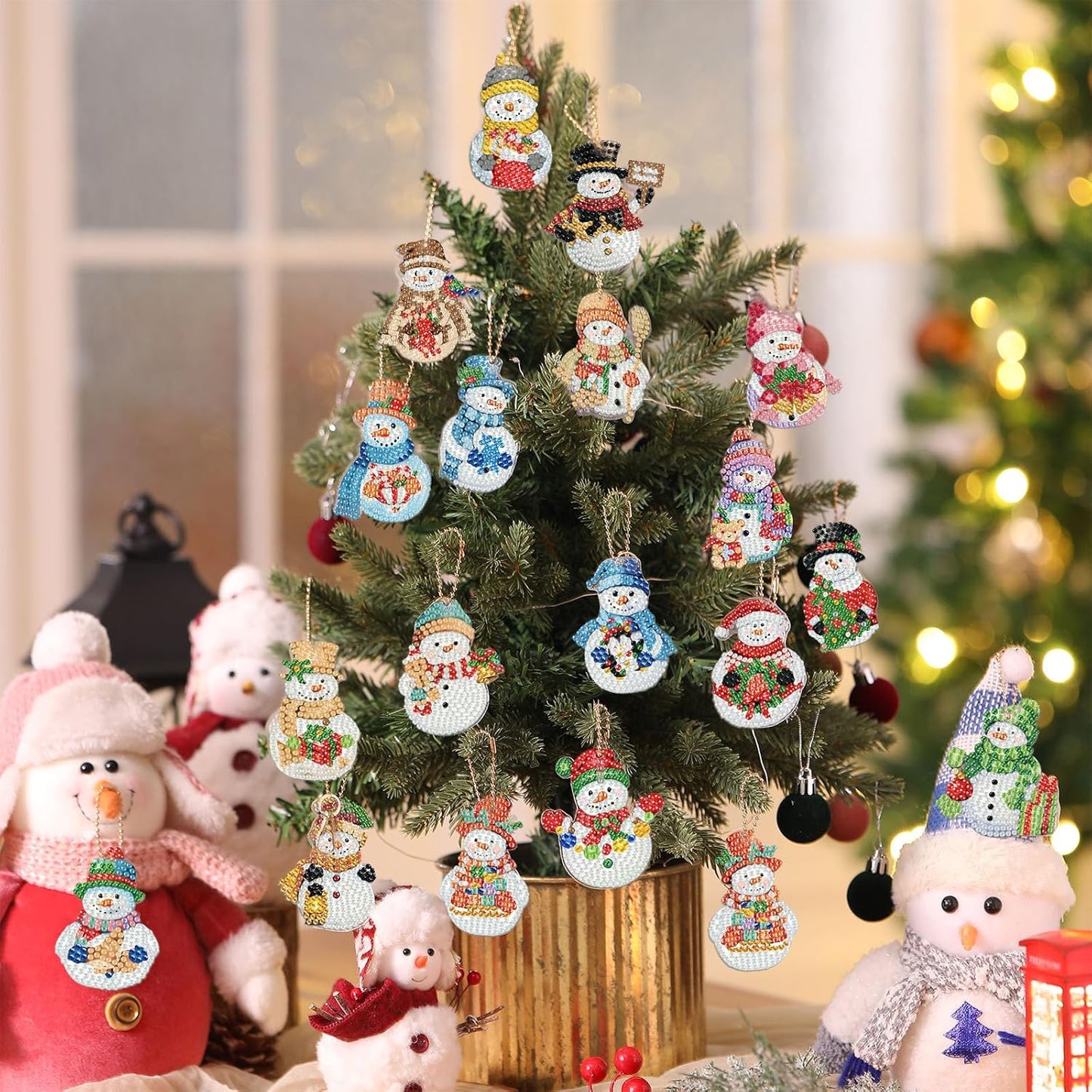 Tondiamo 20 Pcs Christmas Diamond Painting Keychain Kits 5D DIY Diamond Art Pendants Double Sided Hanging Key Chains for Christmas Party Decoration DIY (Snowman)